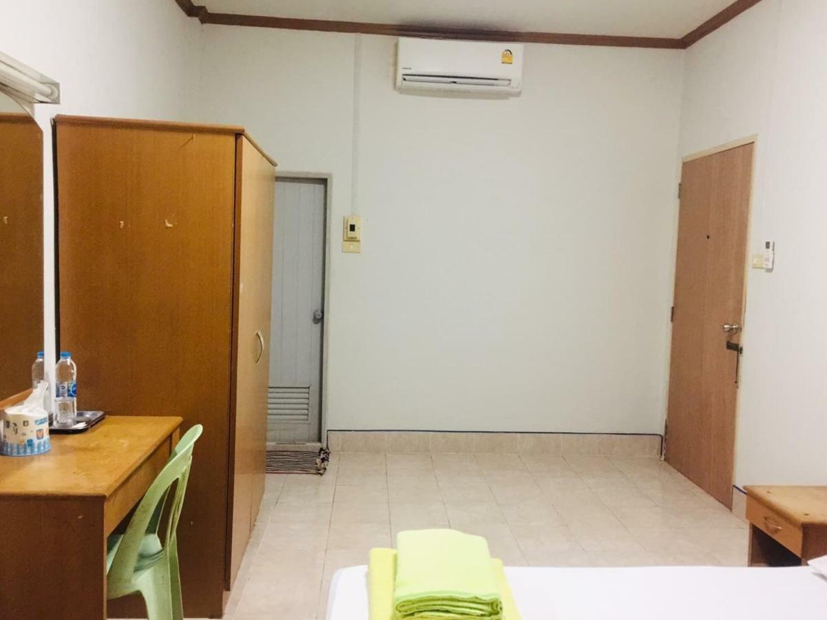 Cathay Guesthouse Hat Yai Exterior photo